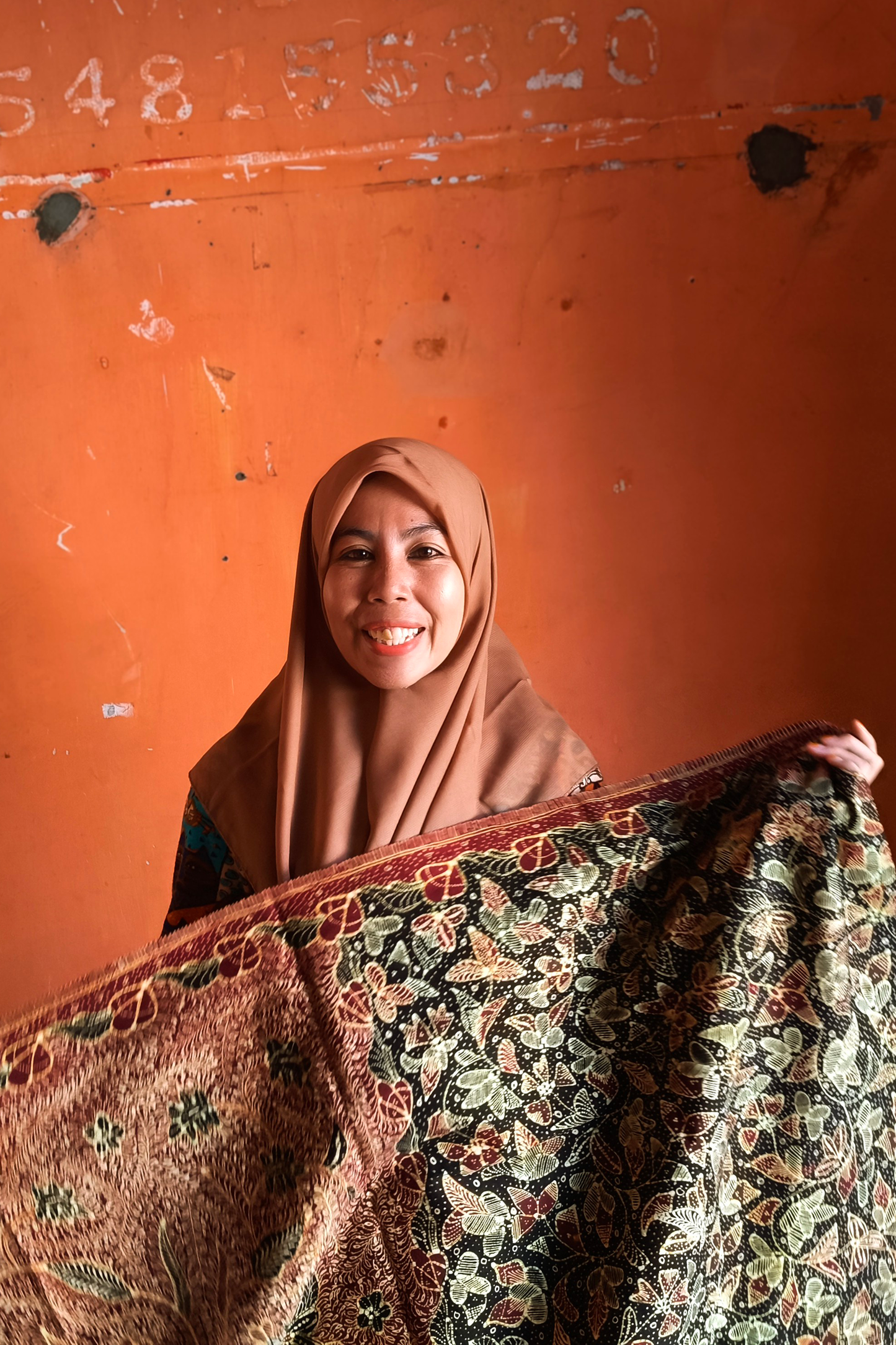 IBU NESTI — SARONG RELAWATI BANG IRENG